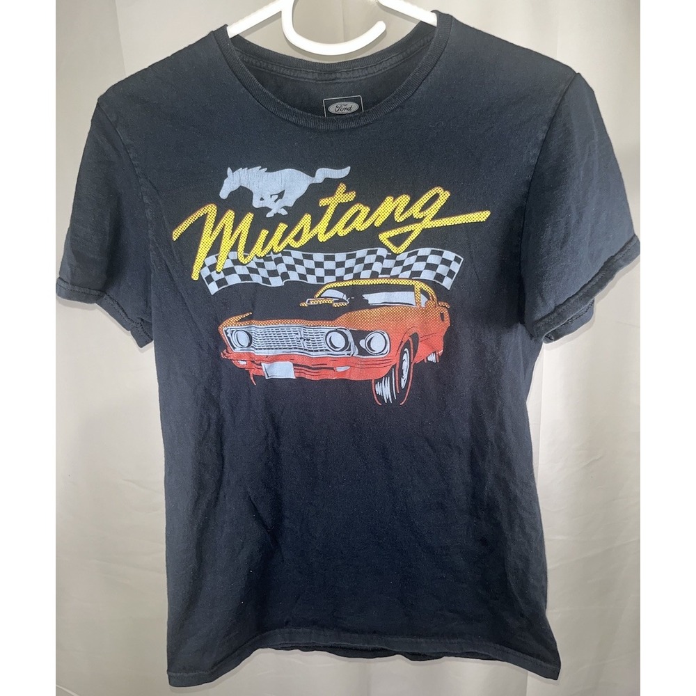 1960s Ford Mustang Red Men's Graphic Tee Size Small Official Licensed Product